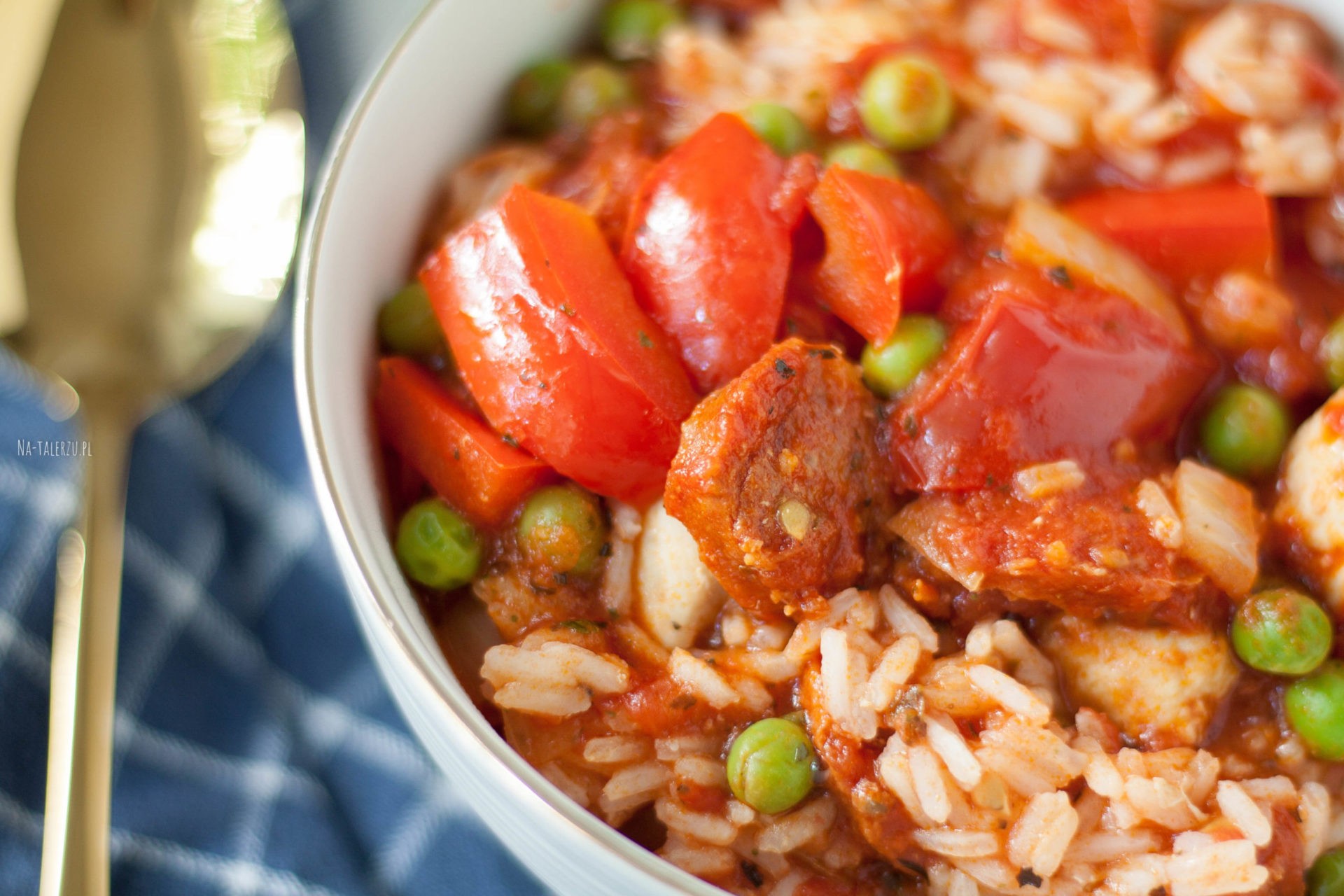 Jambalaya z kurczakiem i chorizo