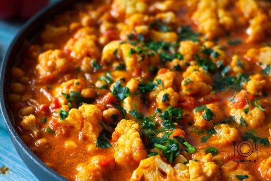 Curry z ciecierzycy i kalafiora