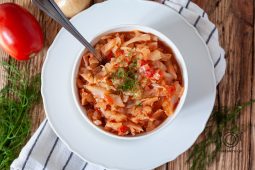 Kapusta z pomidorami