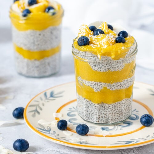 Pudding chia z mango i mleczkiem kokosowym
